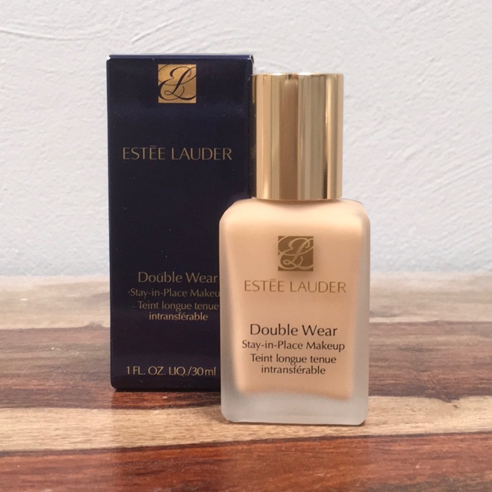 Estée Lauder Double Wear. 2N1 Desert Beige NWT